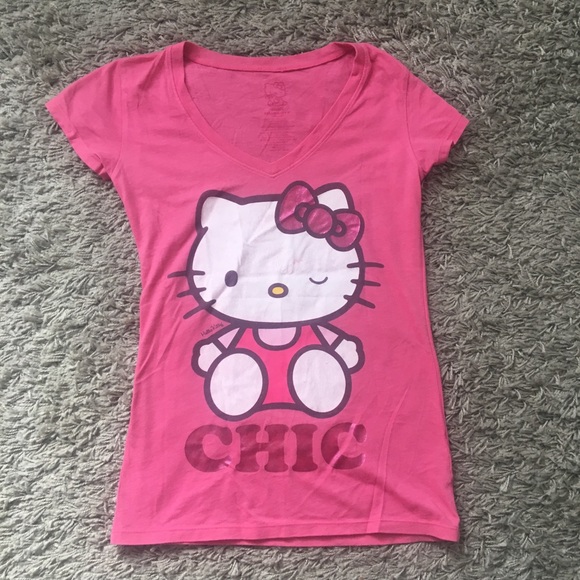 Hello Kitty Tops - Cute hello kitty tee size small